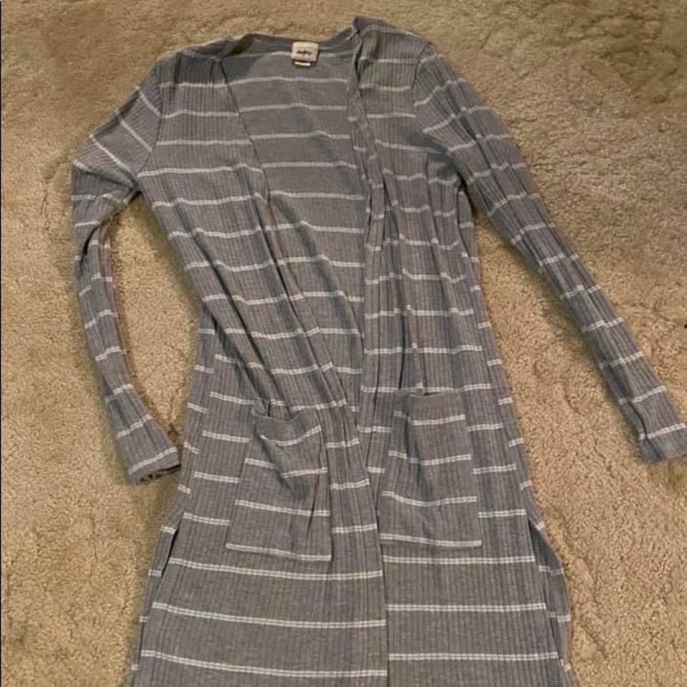 Billabong cardigan